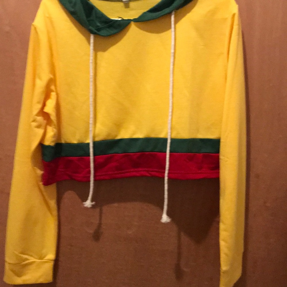 Crop top sweater